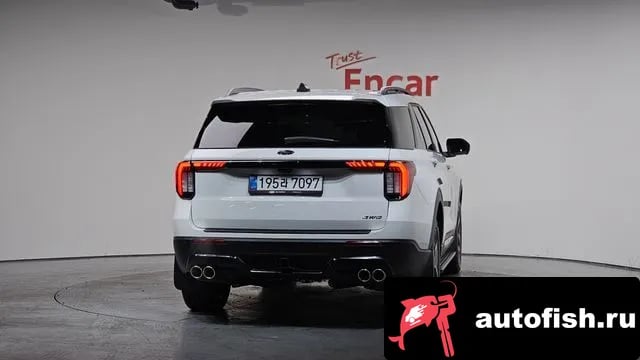 Ford Explorer Explorer 6th Generation 2025 года - вид 3