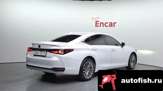 Lexus ES ES300h 7th generation 2022 года - вид 2