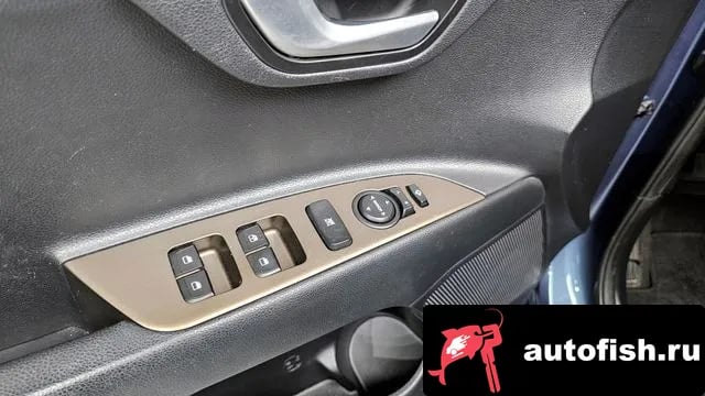 Kia Stonic Stony 2018 года - похожие автомобили