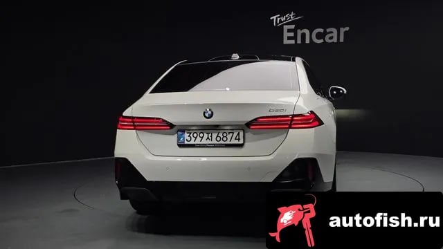 BMW 5-Series 5 Series (G60) 2025 года - вид 4