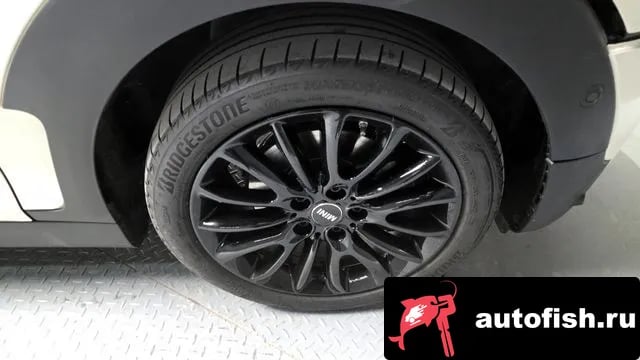 Mini Clubman Cooper Clubman 2021 года - вид 5