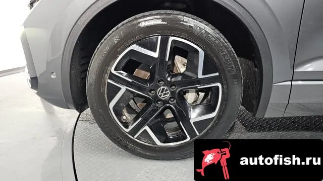 Volkswagen Touareg Tuareg 3rd generation 2024 года - вид 5