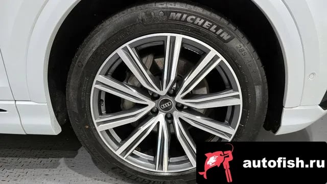 Audi Q8 Q8 (4M) 2021 года - вид 5