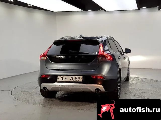 Volvo V40 V40 Cross-Country 2019 года - вид 3