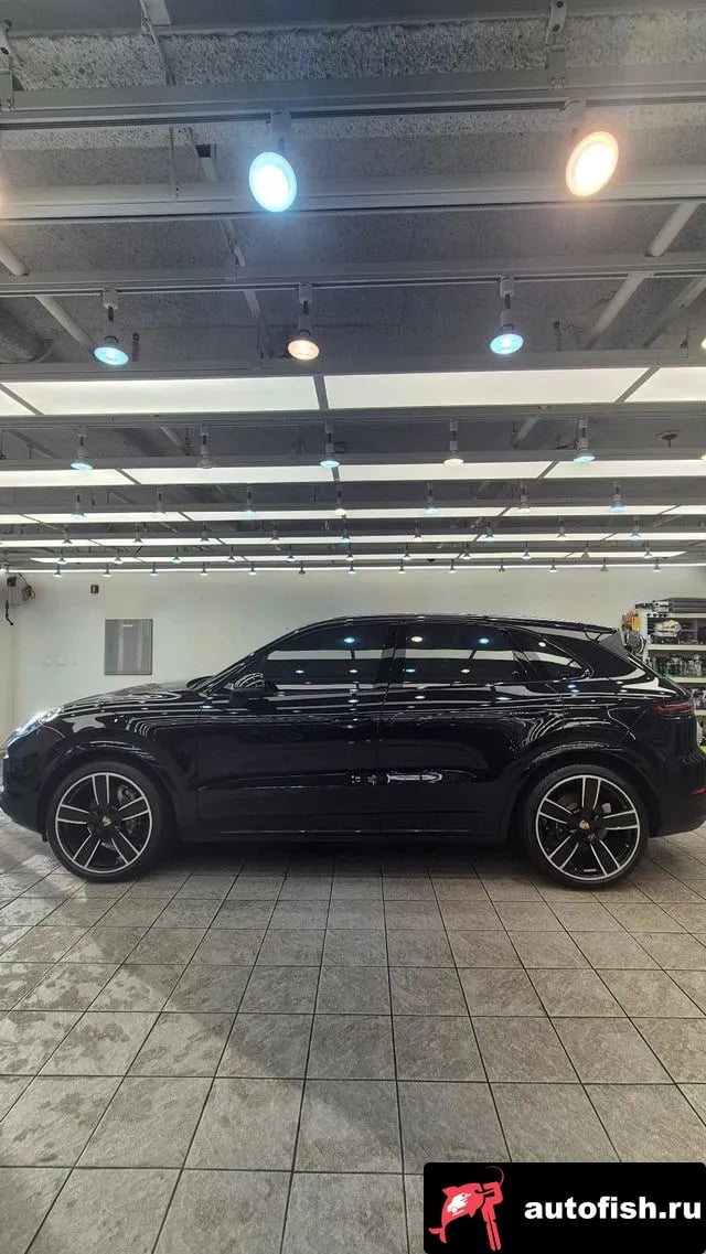 Porsche Cayenne Cayenne (PO536) 2021 года - вид 3