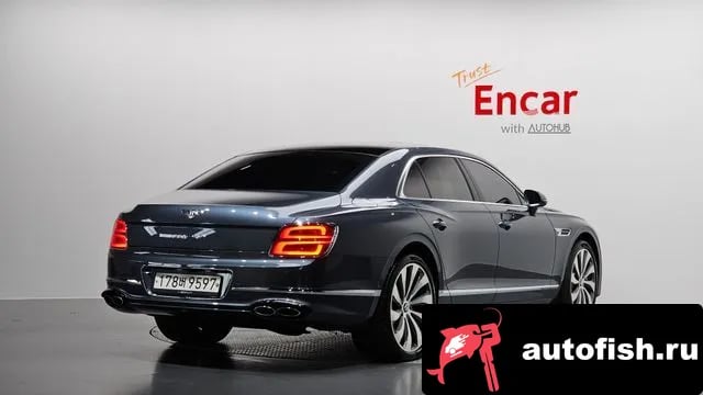 Bentley Flying Spur Flying Spur 3rd Generation 2022 года - вид 2