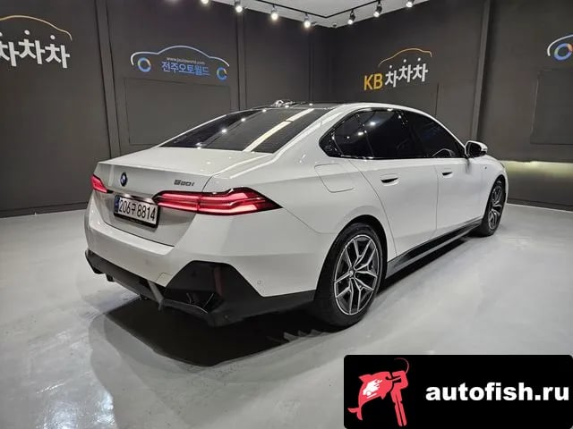 BMW 5-Series 5 Series (G60) 2024 года - вид 2