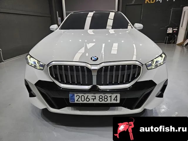 BMW 5-Series 5 Series (G60) 2024 года - вид 3