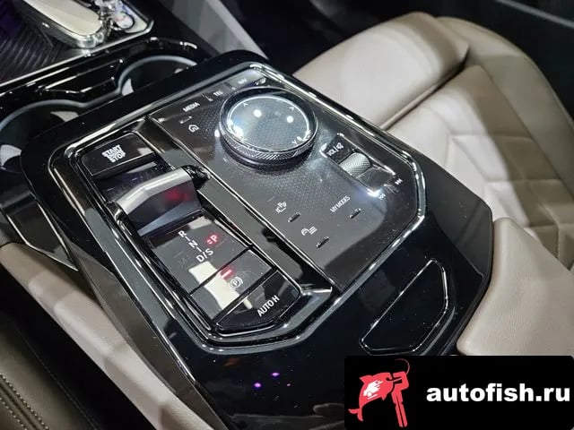 BMW 5-Series 5 Series (G60) 2024 года - похожие автомобили