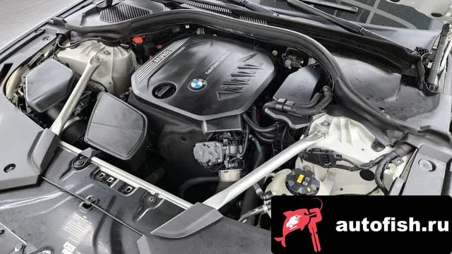 BMW 5-Series 5 Series (G30) 2019 года - вид 6