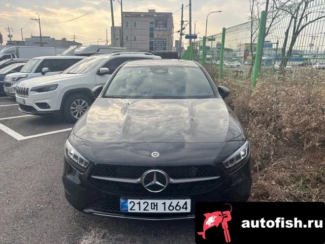 Mercedes-Benz A-Class A-Class W177 2025 года - похожие автомобили