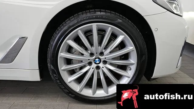 BMW 5-Series 5 Series (G30) 2023 года - вид 5