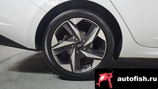 Hyundai AVANTE Avante (CN7) 2022 года - вид 5