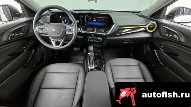 Chevrolet (GM Daewoo) Trax Trax Crossover 2023 года - похожие автомобили