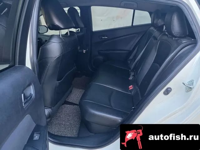 Toyota Prius Prius 4th Generation 2018 года - вид 5