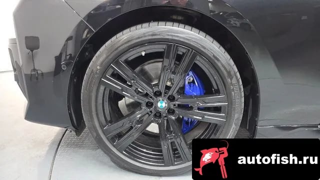 BMW i7 i7 (G70) 2024 года - похожие автомобили