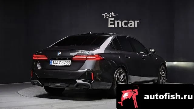 BMW 5-Series 5 Series (G60) 2025 года - вид 2