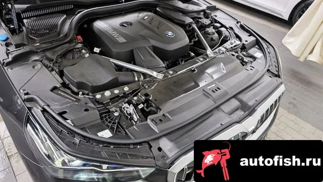 BMW 5-Series 5 Series (G60) 2025 года - вид 6