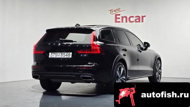 Volvo V60 V60 Cross-country 2nd Generation 2020 года - вид 2