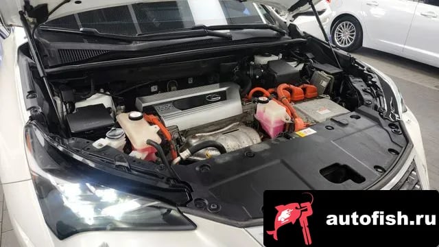 Lexus NX NX300h 2018 года - вид 6