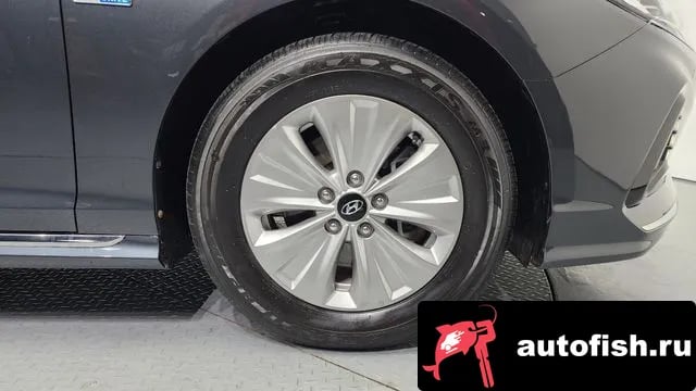 Hyundai Sonata Sonata New Rise Hybrid 2018 года - вид 5