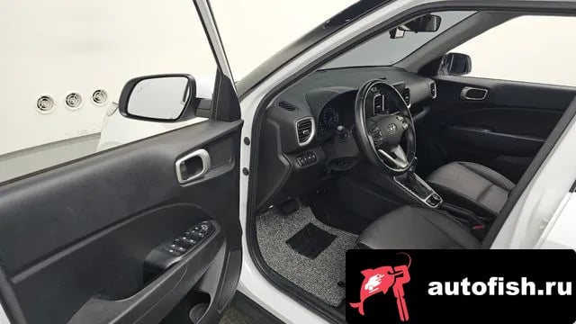 Hyundai Venue Venue 2020 года - похожие автомобили