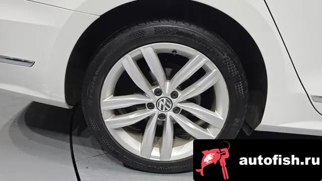 Volkswagen Passat The New Passat 2018 года - похожие автомобили