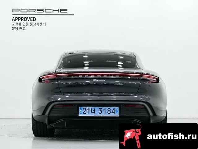 Porsche Taycan Taikan 2023 года - вид 4