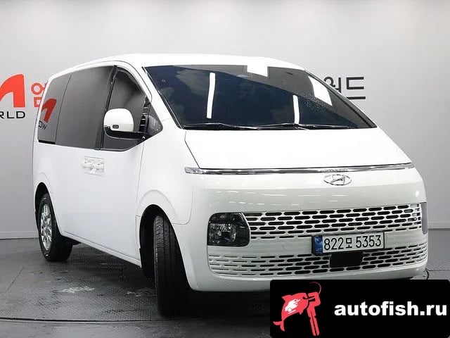 Hyundai Staria Staria 2023 года - вид 2