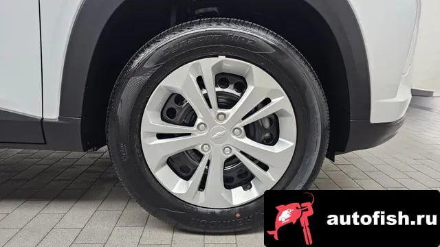 Chevrolet (GM Daewoo) Trax Trax Crossover 2024 года - вид 5