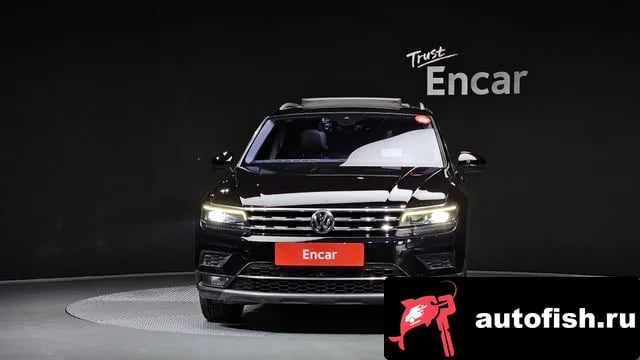 Volkswagen Tiguan Tiguan second Generation 2018 года - вид 3