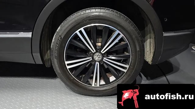 Volkswagen Tiguan Tiguan second Generation 2018 года - вид 5