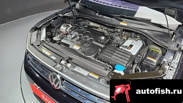 Volkswagen Tiguan Tiguan second Generation 2018 года - вид 6