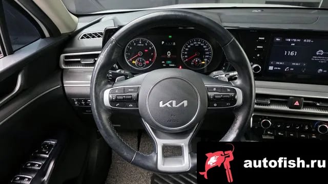 Kia K5 K5 3rd generation 2023 года - похожие автомобили