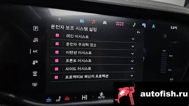 Volkswagen Touareg Tuareg 3rd generation 2024 года - похожие автомобили