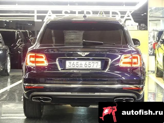 Bentley Bentayga Benteiga 2020 года - вид 2