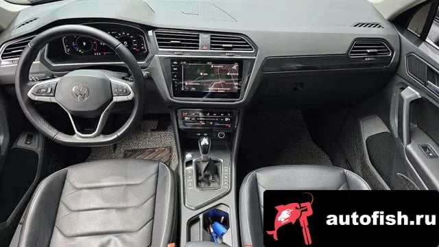 Volkswagen Tiguan Tiguan second Generation 2022 года - похожие автомобили