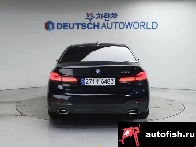BMW 5-Series 5 Series (G30) 2022 года - вид 4
