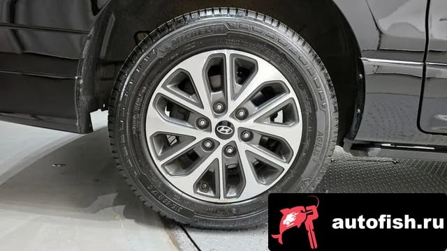 Hyundai Starex The New Grand Starex 2019 года - вид 5