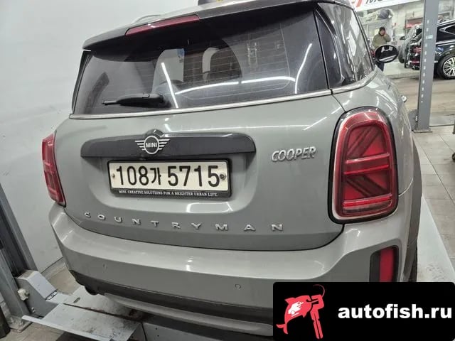 Mini Countryman Cooper Country Man 2020 года - вид 2