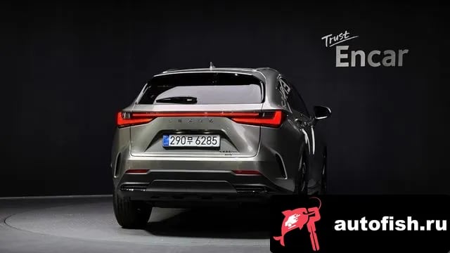 Lexus NX NX350h Second generation 2025 года - вид 4
