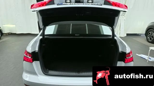 Audi A6 A6 (C8) 2024 года - похожие автомобили