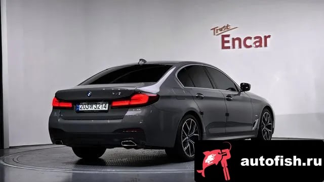BMW 5-Series 5 Series (G30) 2022 года - вид 2