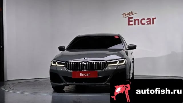BMW 5-Series 5 Series (G30) 2022 года - вид 3