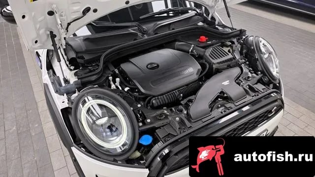 Mini Cooper Cooper S 2024 года - вид 6