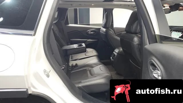 Jeep Cherokee Cherokee (KL) 2021 года - похожие автомобили