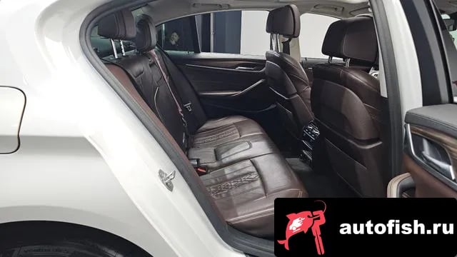 BMW 5-Series 5 Series (G30) 2019 года - похожие автомобили