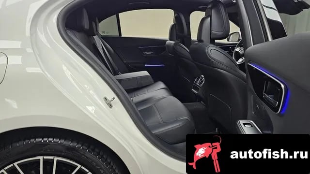 Mercedes-Benz C-Class C-Class W206 2025 года - похожие автомобили