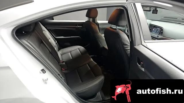 Hyundai AVANTE Avante AD 2017 года - похожие автомобили