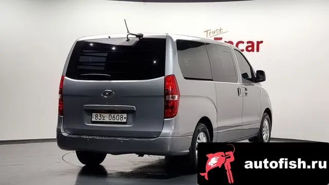 Hyundai Starex Grand Starex 2017 года - вид 2